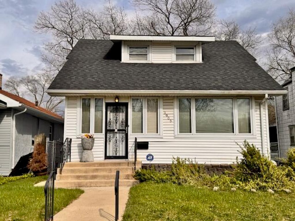 3905 Madison Street, Gary, IN 46408