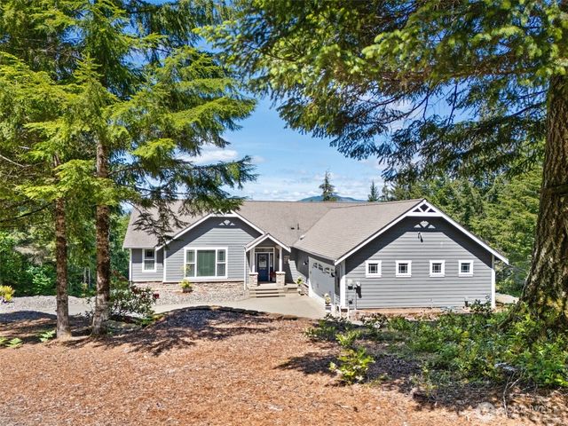 341 W Reeves Hill Drive, Shelton, WA 98584