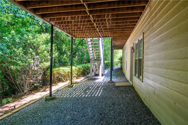2381 Briarleigh Way, Atlanta, GA 30338