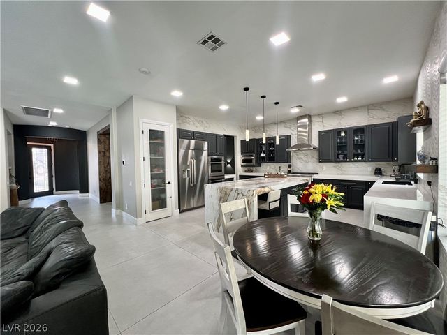 11544 Bohemian Forest Avenue, Las Vegas, NV 89138