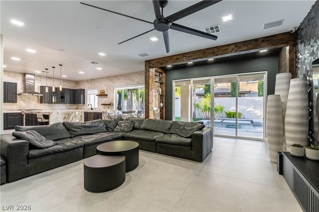 11544 Bohemian Forest Avenue, Las Vegas, NV 89138