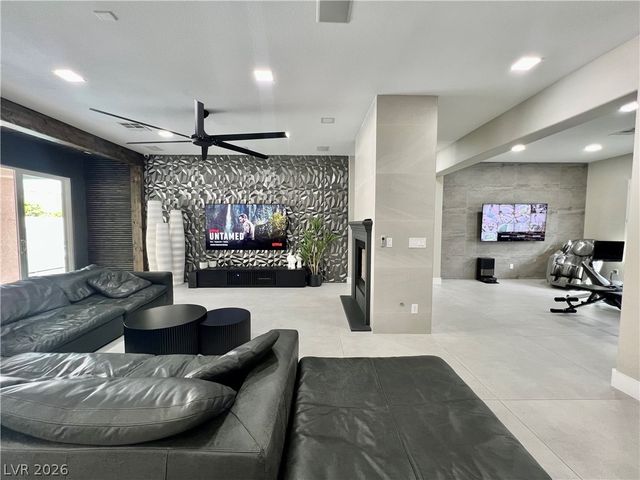 11544 Bohemian Forest Avenue, Las Vegas, NV 89138