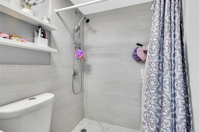 1923 SW 107th Ave 103, Miami, FL 33165