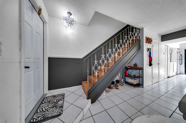 1923 SW 107th Ave 103, Miami, FL 33165