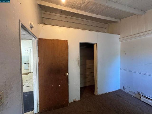 3513 Adeline St, Oakland, CA 94608
