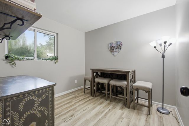 8030 N Richardt Avenue, Indianapolis, IN 46256
