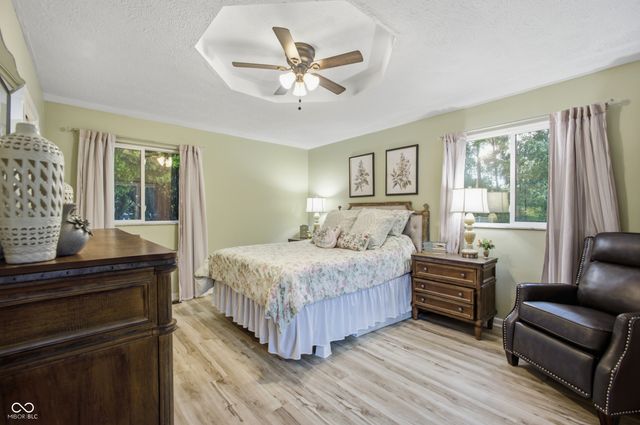 8030 N Richardt Avenue, Indianapolis, IN 46256