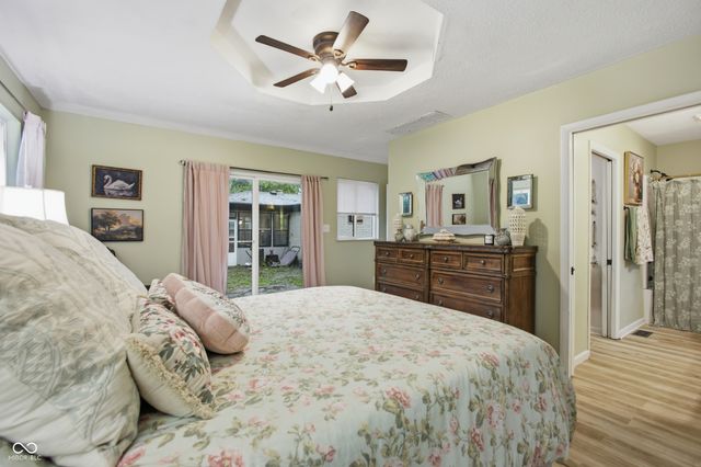 8030 N Richardt Avenue, Indianapolis, IN 46256
