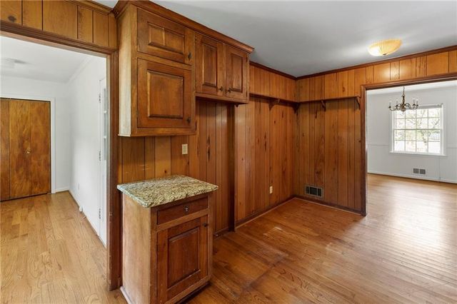 2968 Gray Road SE, Smyrna, GA 30082
