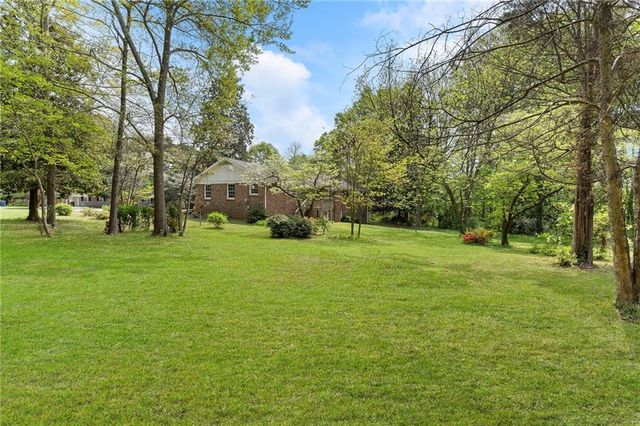 2968 Gray Road SE, Smyrna, GA 30082
