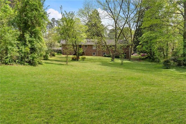 2968 Gray Road SE, Smyrna, GA 30082