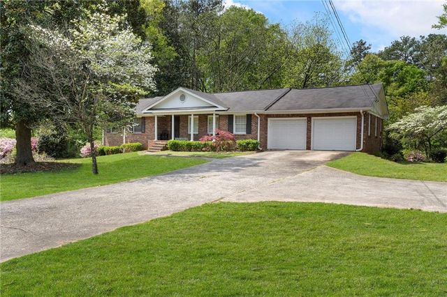 2968 Gray Road SE, Smyrna, GA 30082