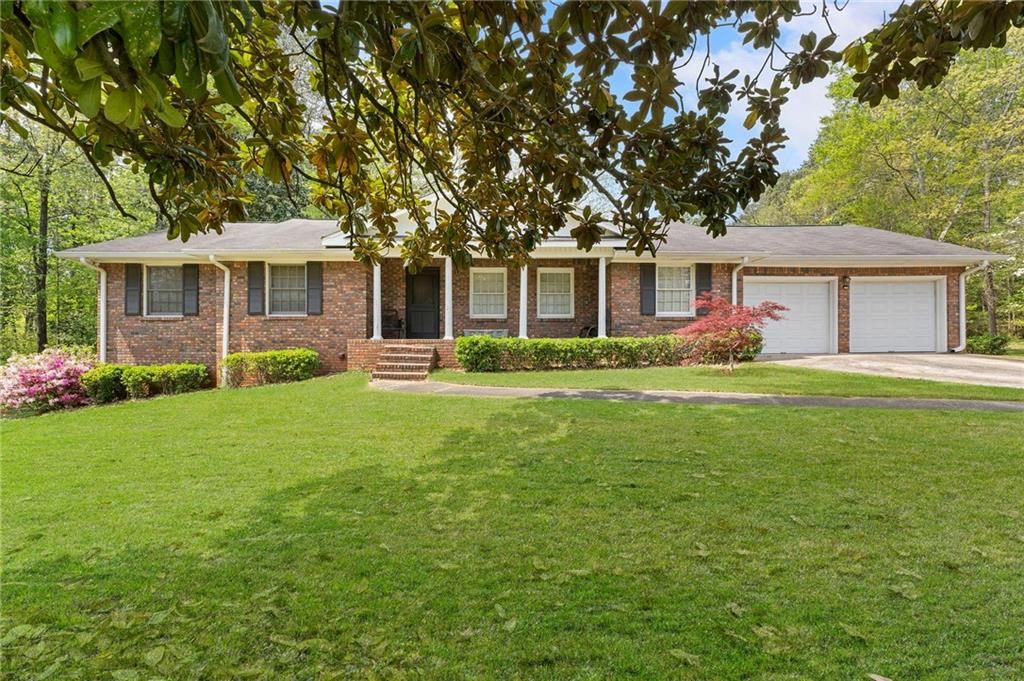 2968 Gray Road SE, Smyrna, GA 30082