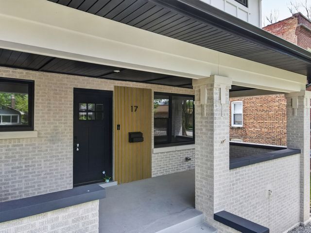 17 Franklin Avenue, River Forest, IL 60305
