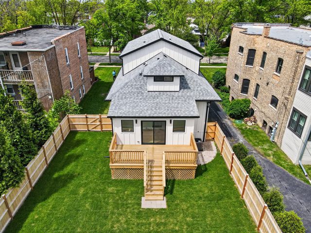 17 Franklin Avenue, River Forest, IL 60305