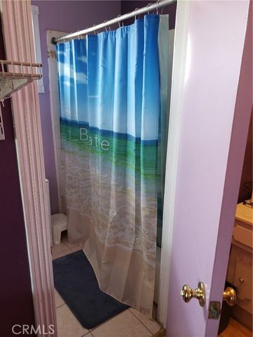 1500 W 107th, Los Angeles, CA 90047