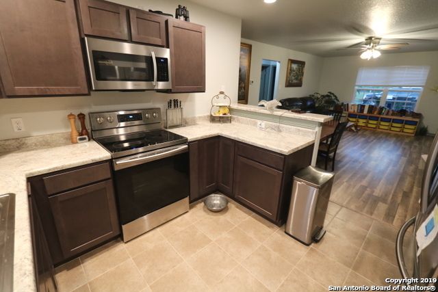 16020 US HIGHWAY 87, Adkins, TX 78101