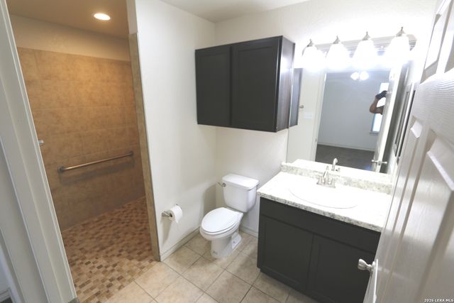 16020 US HIGHWAY 87, Adkins, TX 78101