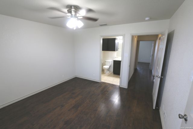 16020 US HIGHWAY 87, Adkins, TX 78101