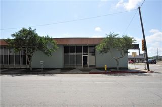 827 N Tancahua, Corpus Christi, TX 78401