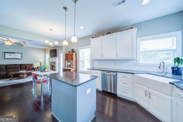 5065 Willie Robinson Road, Gainesville, GA 30506