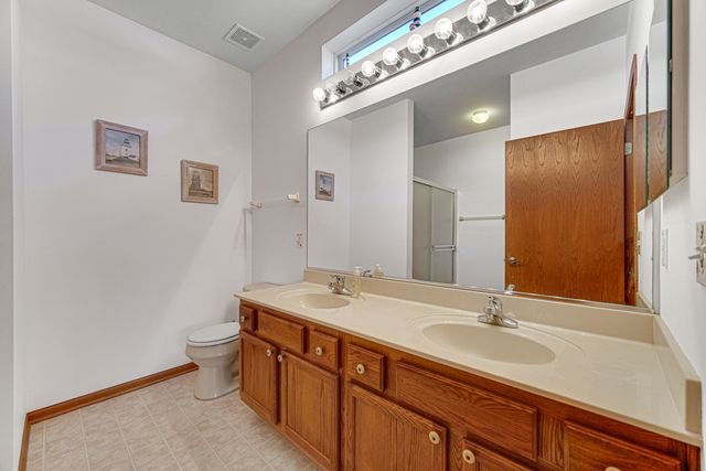 1564 Benzie Circle, Romeoville, IL 60446