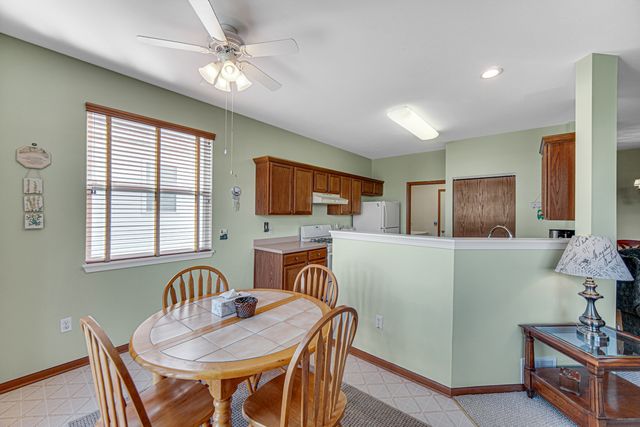 1564 Benzie Circle, Romeoville, IL 60446