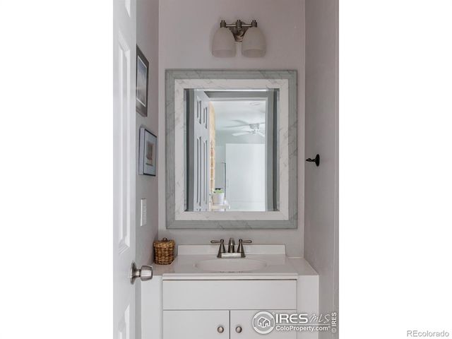 963 Reynolds Farm Lane B12, Longmont, CO 80503