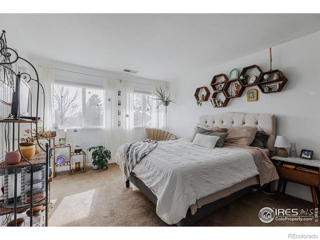 963 Reynolds Farm Lane B12, Longmont, CO 80503