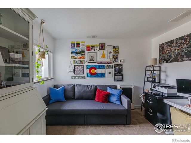 963 Reynolds Farm Lane B12, Longmont, CO 80503