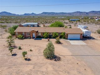 4141 N Dragoon Road, Golden Valley, AZ 86413