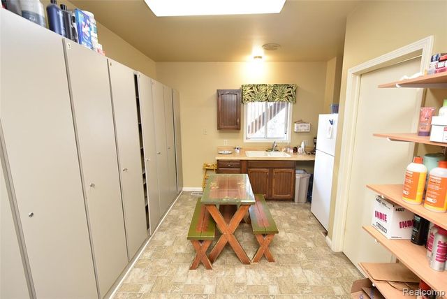 11522 Davis Street, Grand Blanc, MI 48439