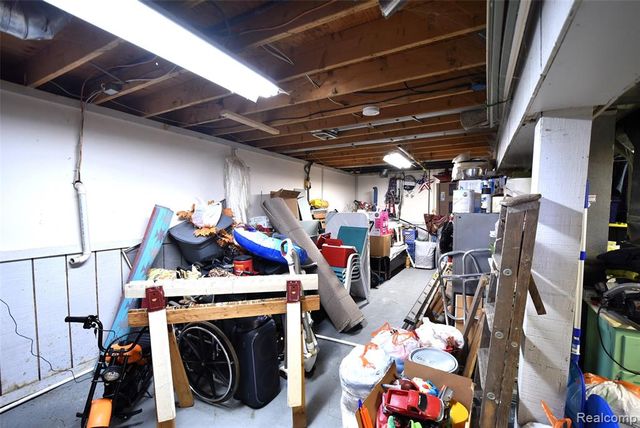 11522 Davis Street, Grand Blanc, MI 48439