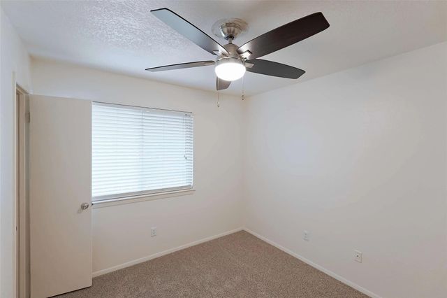 8405 Bent Tree Road 2221, Austin, TX 78759