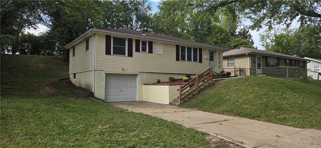 6906 N Pennsylvania Avenue, Kansas City, MO 64118