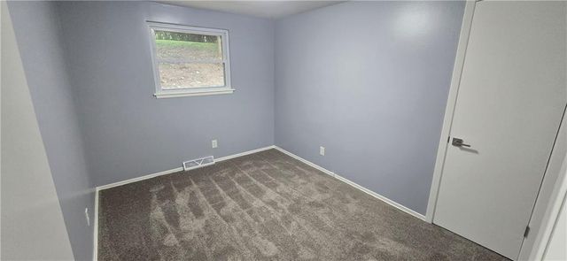 6906 N Pennsylvania Avenue, Kansas City, MO 64118