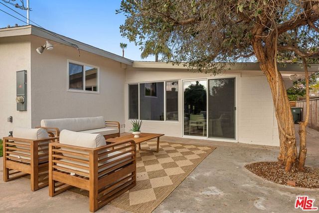 24005 Fulmar Avenue, Torrance, CA 90501