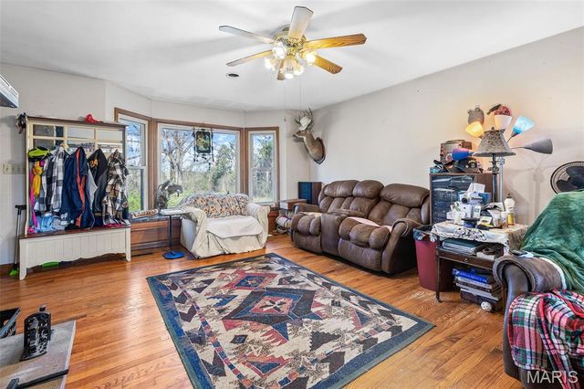 1950 W Main Street, Festus, MO 63028