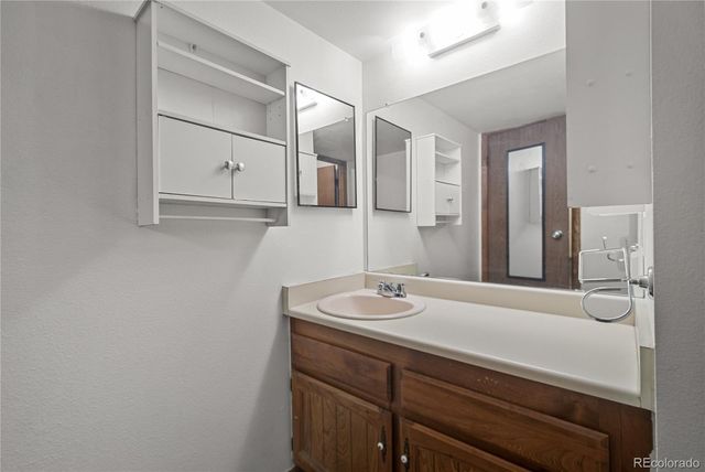 14216 E 1st Drive C03, Aurora, CO 80011