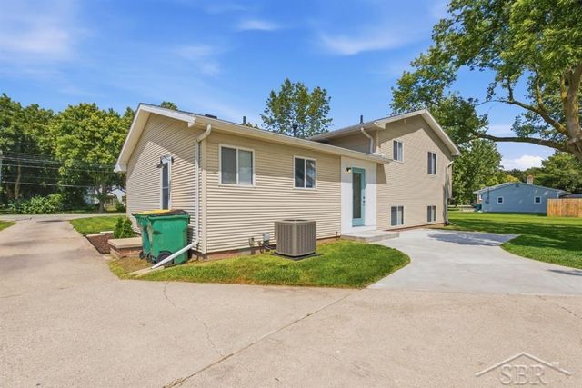 1790 Midland Road, Monitor Twp, MI 48706