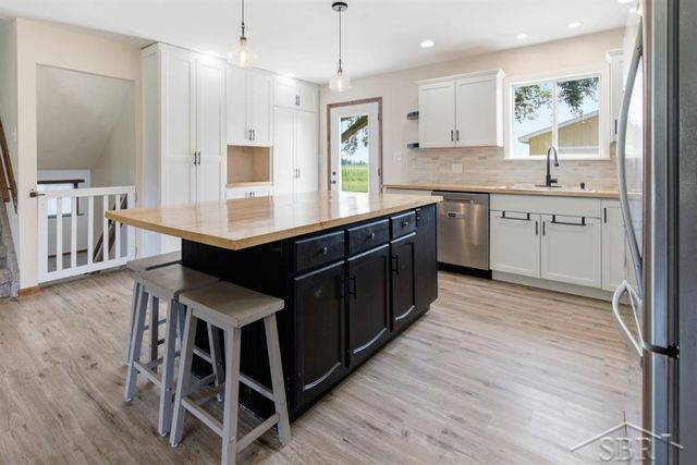 1790 Midland Road, Monitor Twp, MI 48706