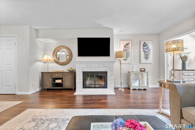 1400 Hartford Turnpike 31, North Haven, CT 06473