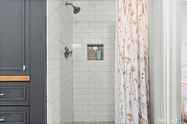 1400 Hartford Turnpike 31, North Haven, CT 06473
