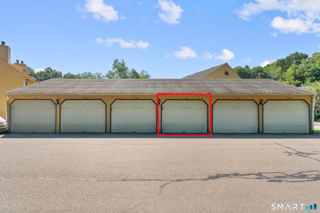 1400 Hartford Turnpike 31, North Haven, CT 06473