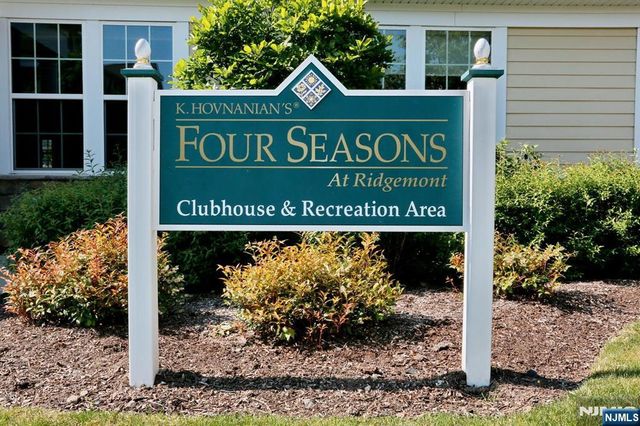 801 Four Seasons Lane, Montvale, NJ 07645