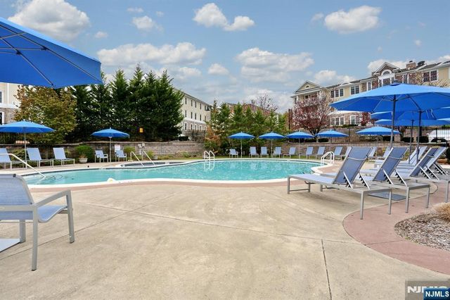 801 Four Seasons Lane, Montvale, NJ 07645