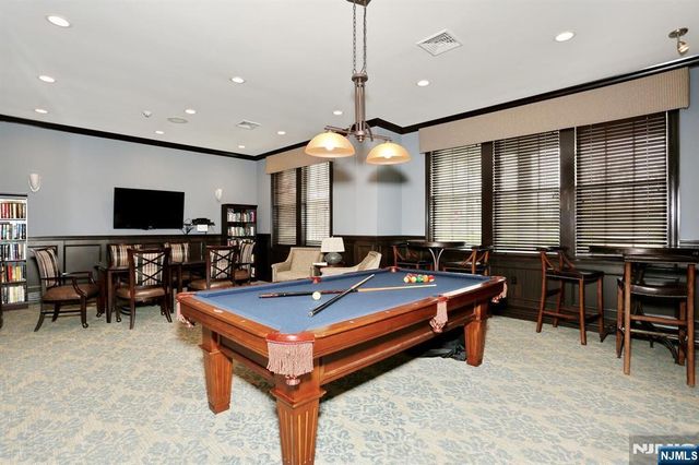 801 Four Seasons Lane, Montvale, NJ 07645