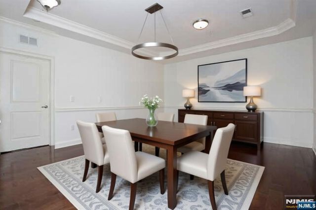 801 Four Seasons Lane, Montvale, NJ 07645