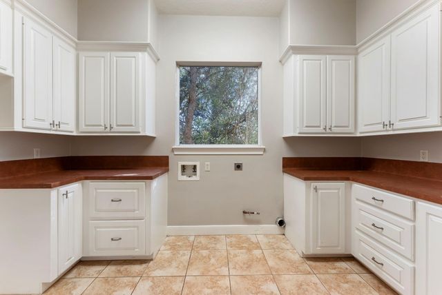 22802 Walden Way, Tomball, TX 77375