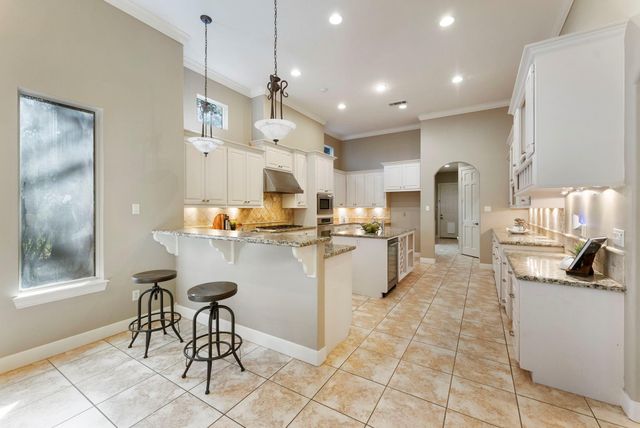 22802 Walden Way, Tomball, TX 77375